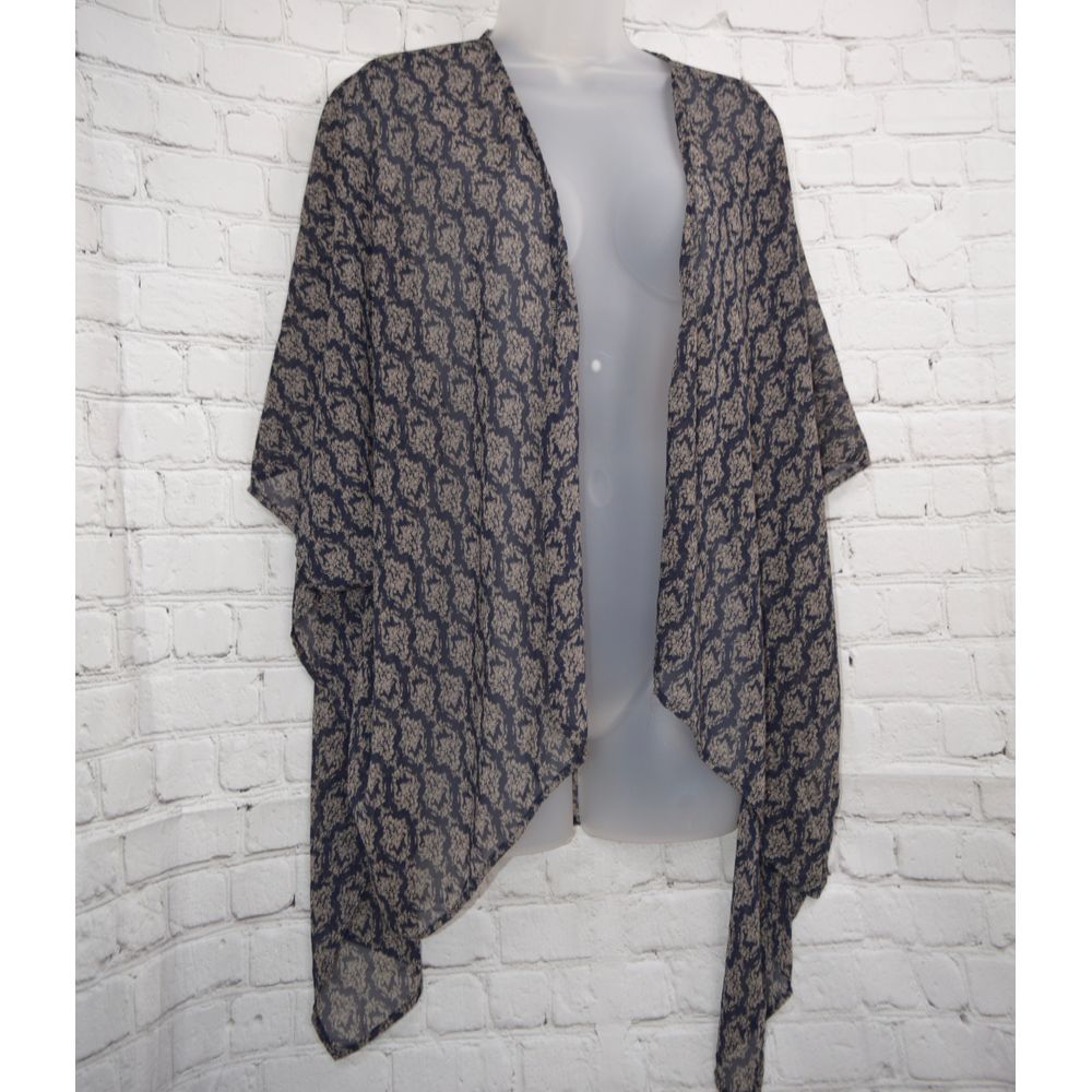 Medallion print Wrap